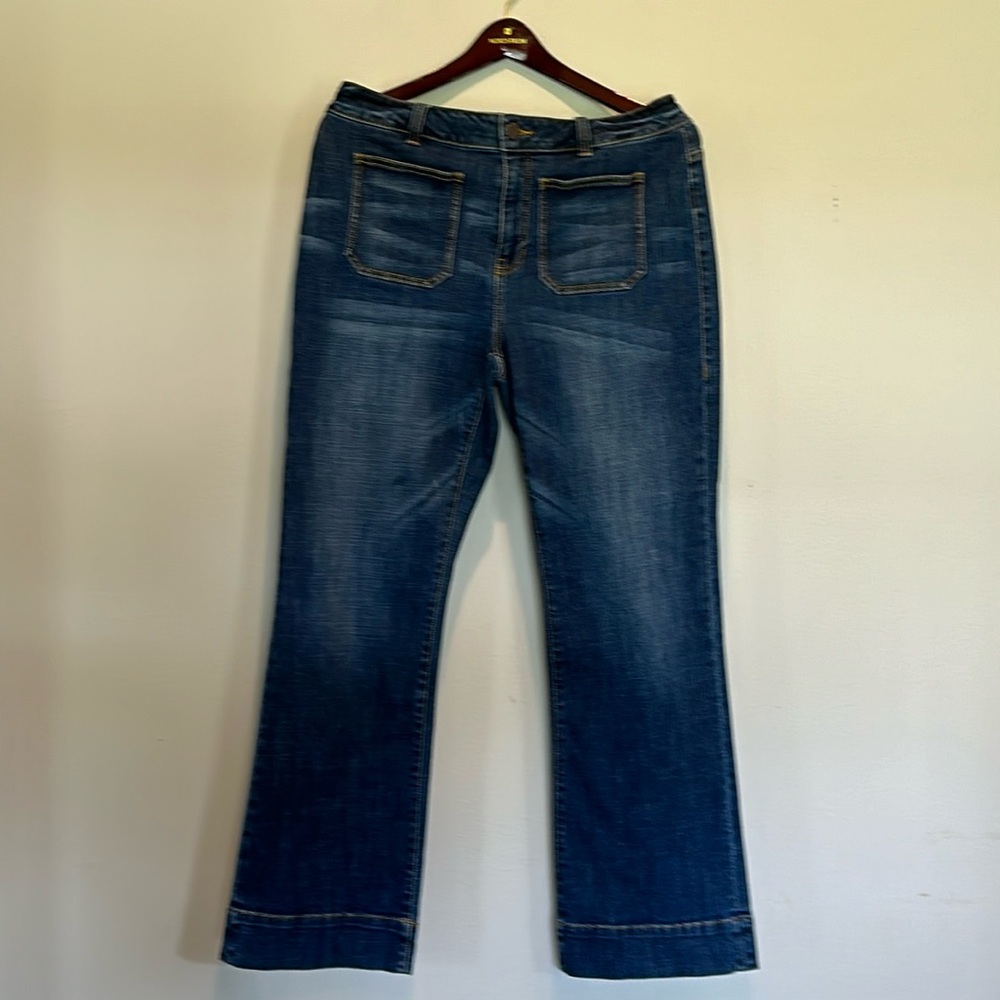 CAbi Patch Pocket Jeans size 12 style #4151 R wide leg flare medium dark wash